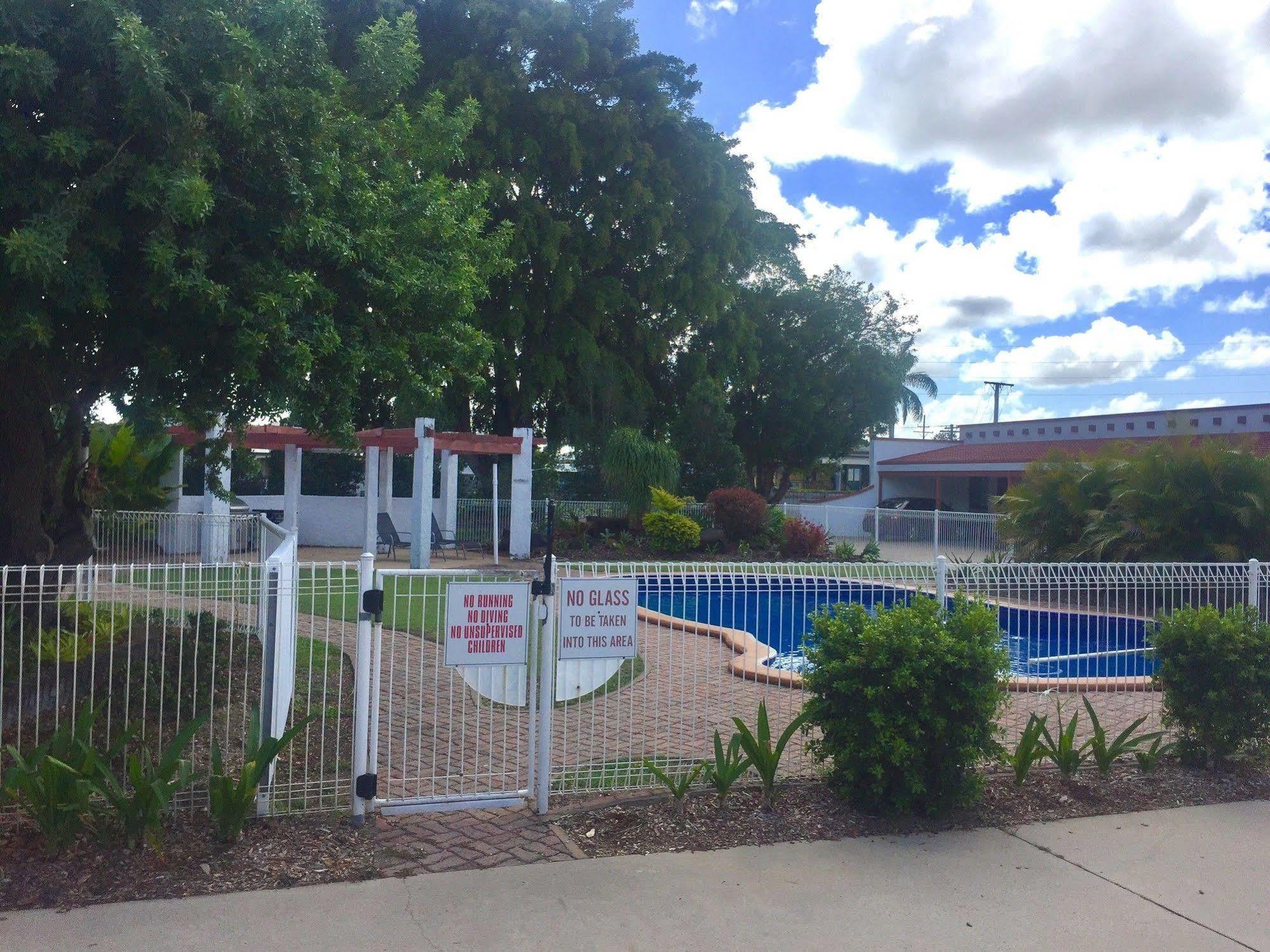 Bundaberg Spanish Motor Inn Luaran gambar